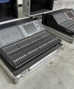 Yamaha QL5 incl. Case